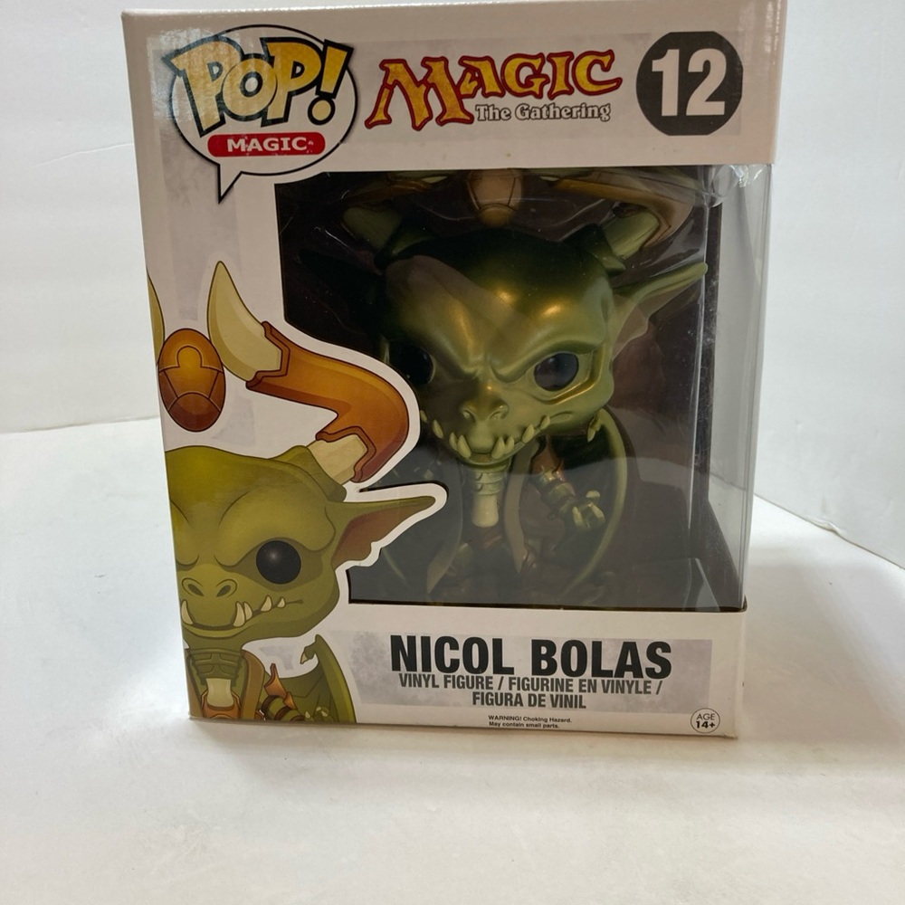 Funko Magic: The Gathering Nicol Bolas Figure - Green and Gold